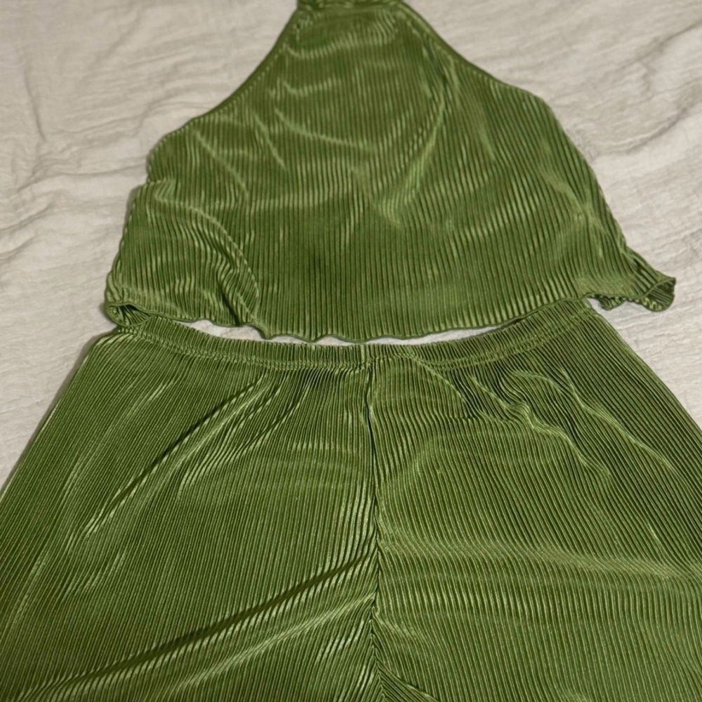 SHEIN Olive Ribbed Outfit